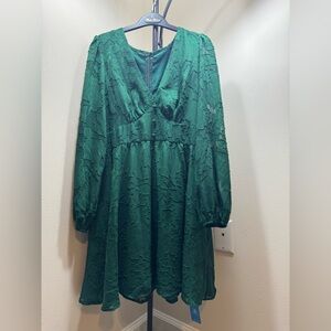 NWT Green Cupshe Dress